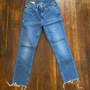 GAP Straight Leg Jeans in Medium Blue with Raw Hem